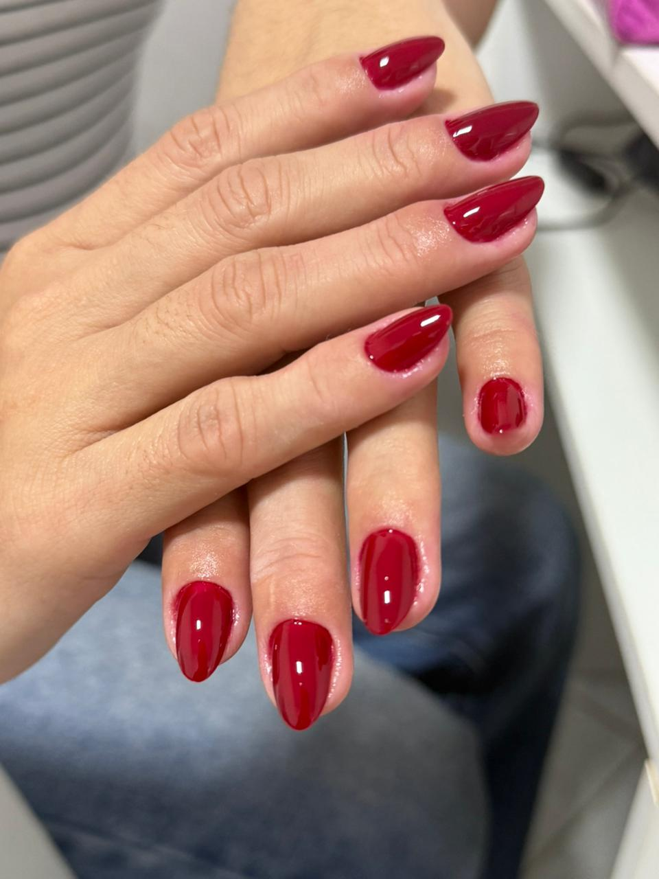 Unhas vermelho